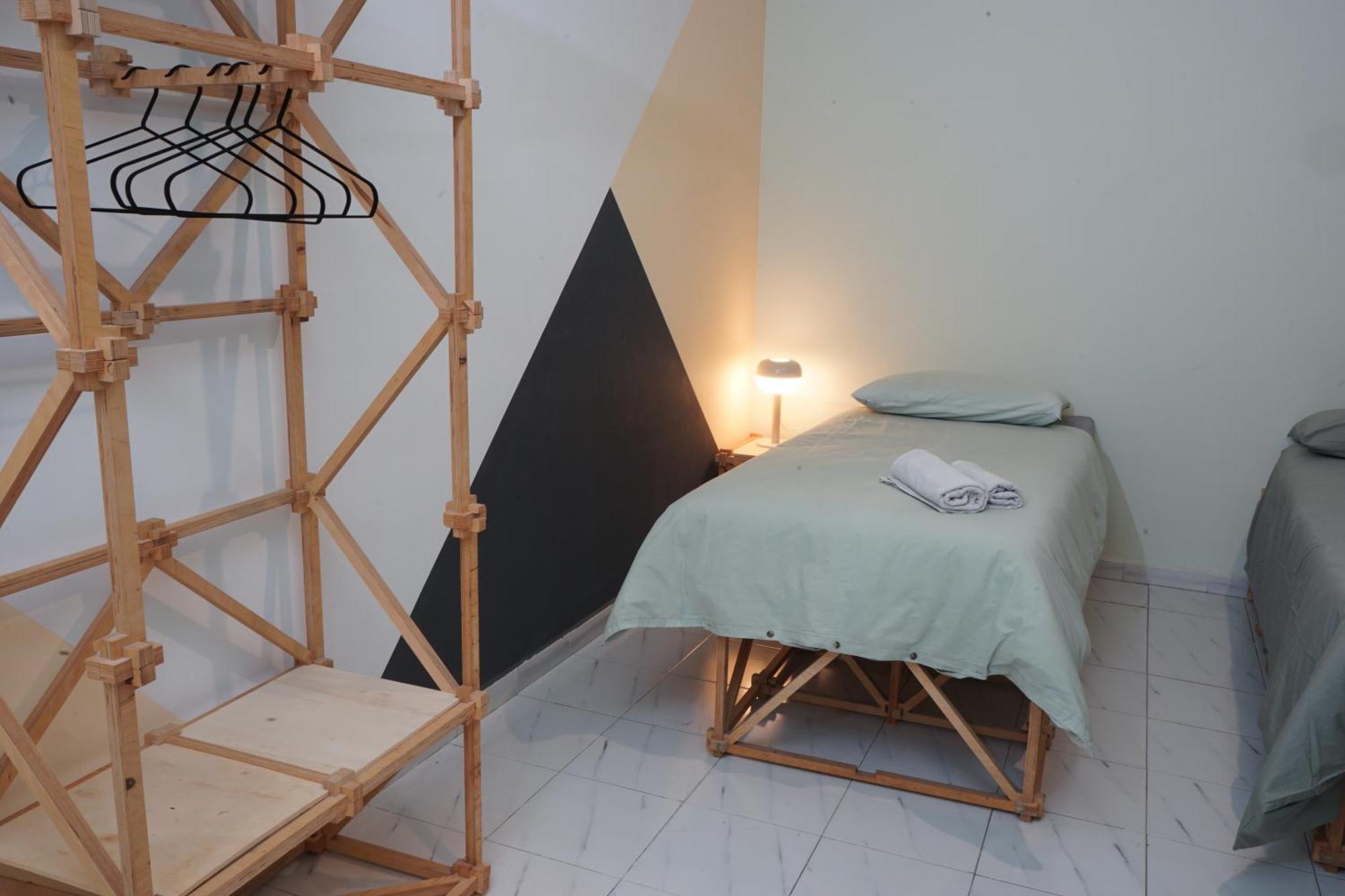 Hotel Casa Base à Bari Extérieur photo